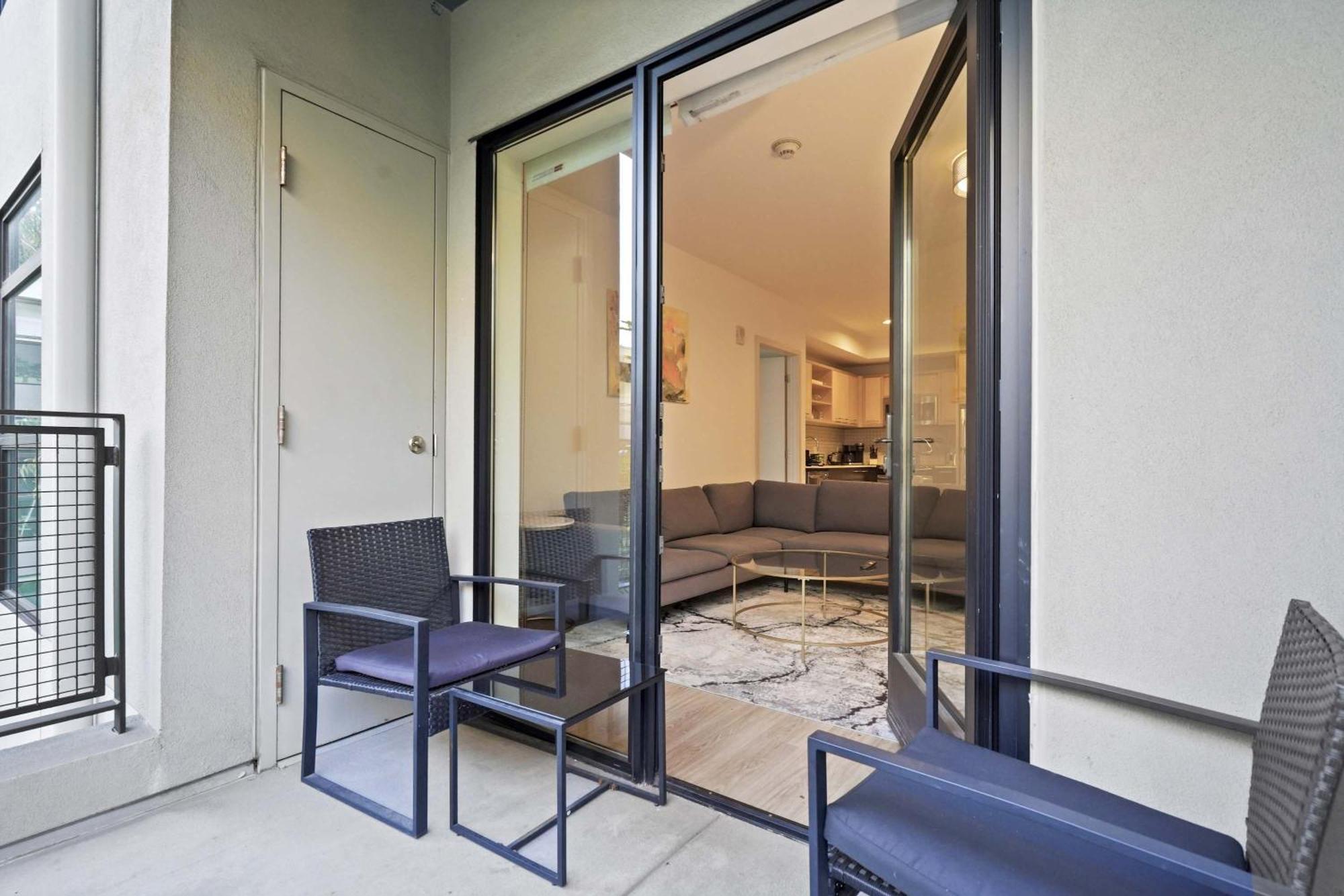 Apartment Hollywood Haven Luxury 2br With Hot Tub Balcony *